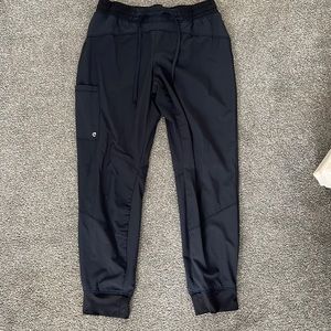 Petite medium Barco one scrub jogger pants